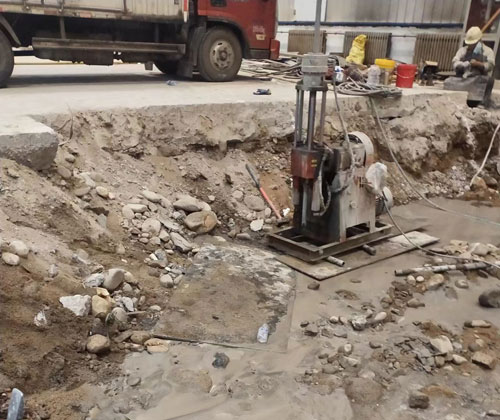 裕华公路下沉压浆